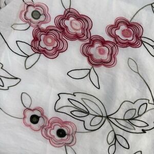 Anthropologie Kindred M White Peasant Blouse Boho Top Embroidered Floral NEW